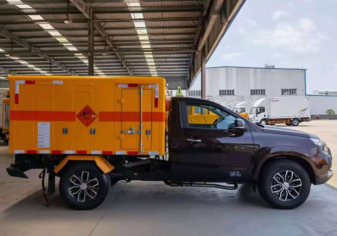 嘉陵爆破器材运输车的作用是什么