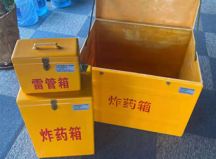 嘉陵玻璃雷管箱生产标准全解析：安全、性能与合规的基石